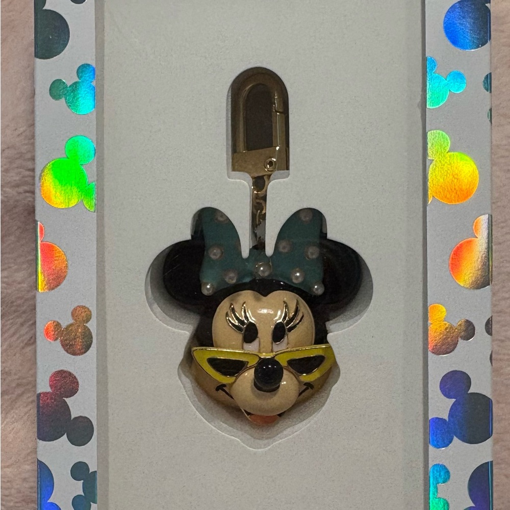 Minnie Mouse Keychain with Bow and Sunglasses